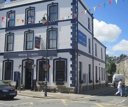 Bridge On Wool Hotel Wadebridge Esterno foto